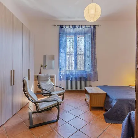 Station Essential With Parking * فيرّارا