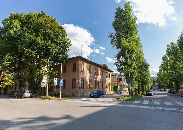 Guesthost - Station Essential With Parking Appartement *